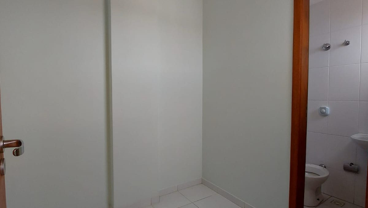 WhatsApp Image 2025-12-11 at 14.46.43