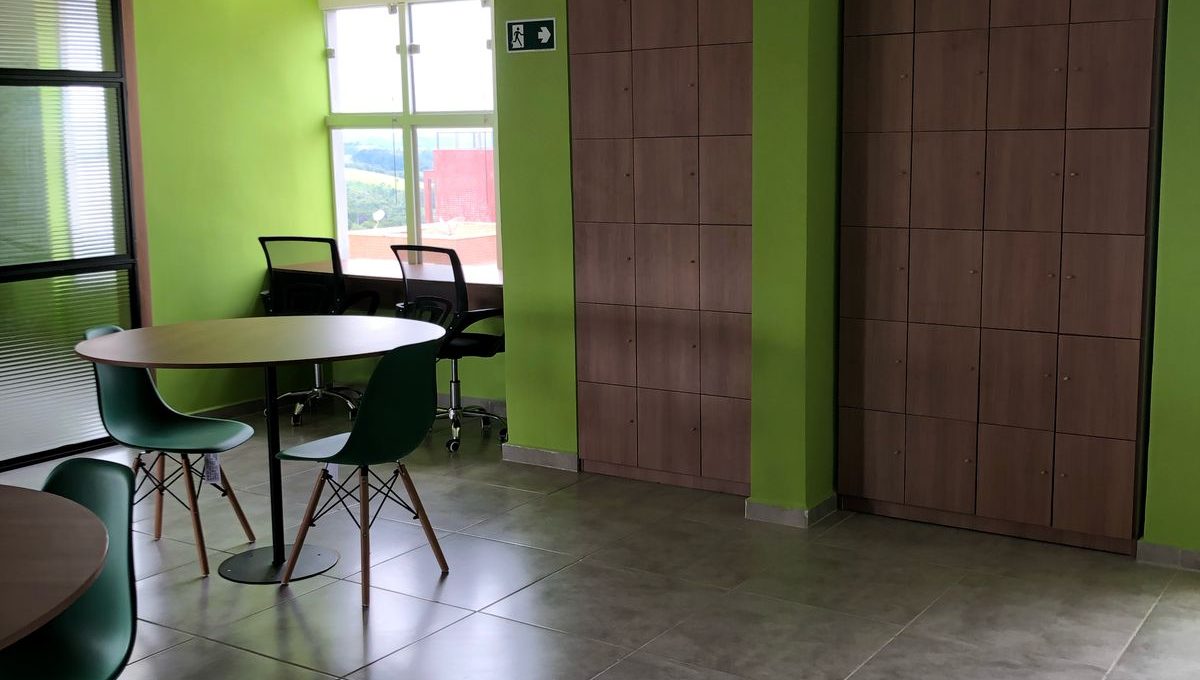 92725d10-665f-485d-bcdd-d85a6acdaf4a