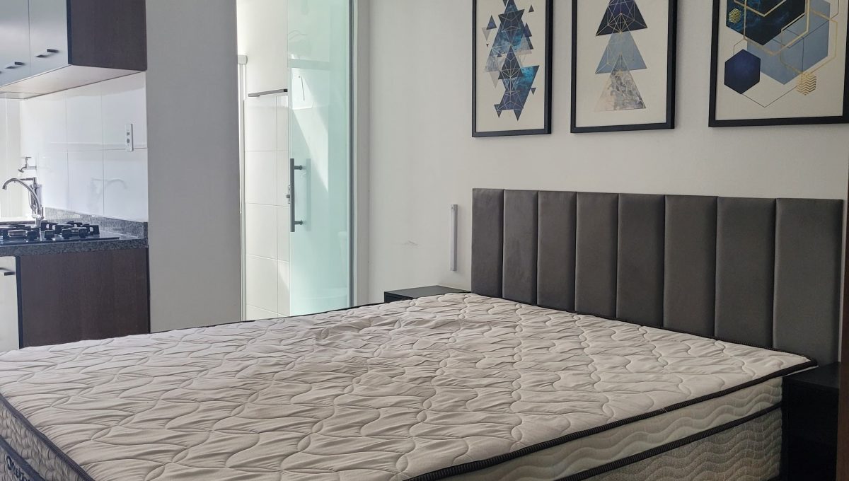 WhatsApp Image 2025-05-22 at 09.36.11 (3)