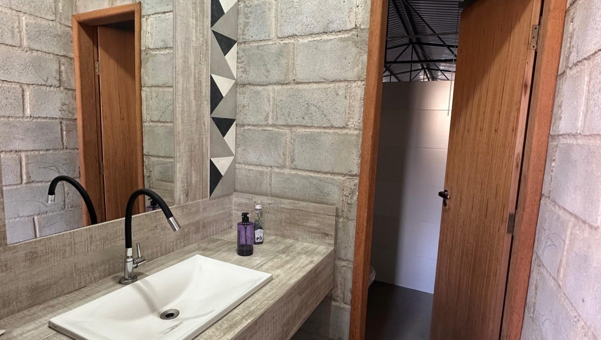 WhatsApp Image 2025-06-10 at 12.09.03 (2)