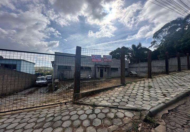 Galpão no bairro São Francisco