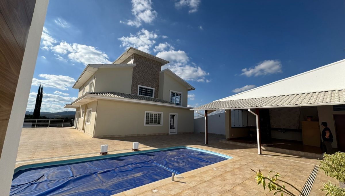 WhatsApp Image 2025-06-26 at 18.02.03