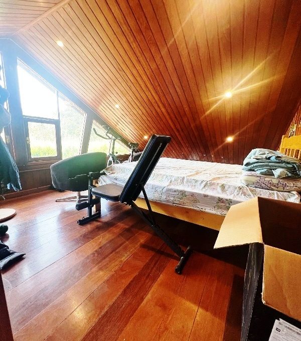 1b8c02a6-92c8-4632-8e94-61ee33668d82