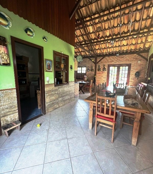 4d57cf63-fd67-46d8-854e-5107fbee9926