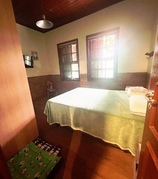 6b0262bd-7ecd-4cfa-97b7-93484bfc2309