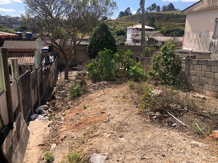 LOTE BAIRRO CAIÇARAS