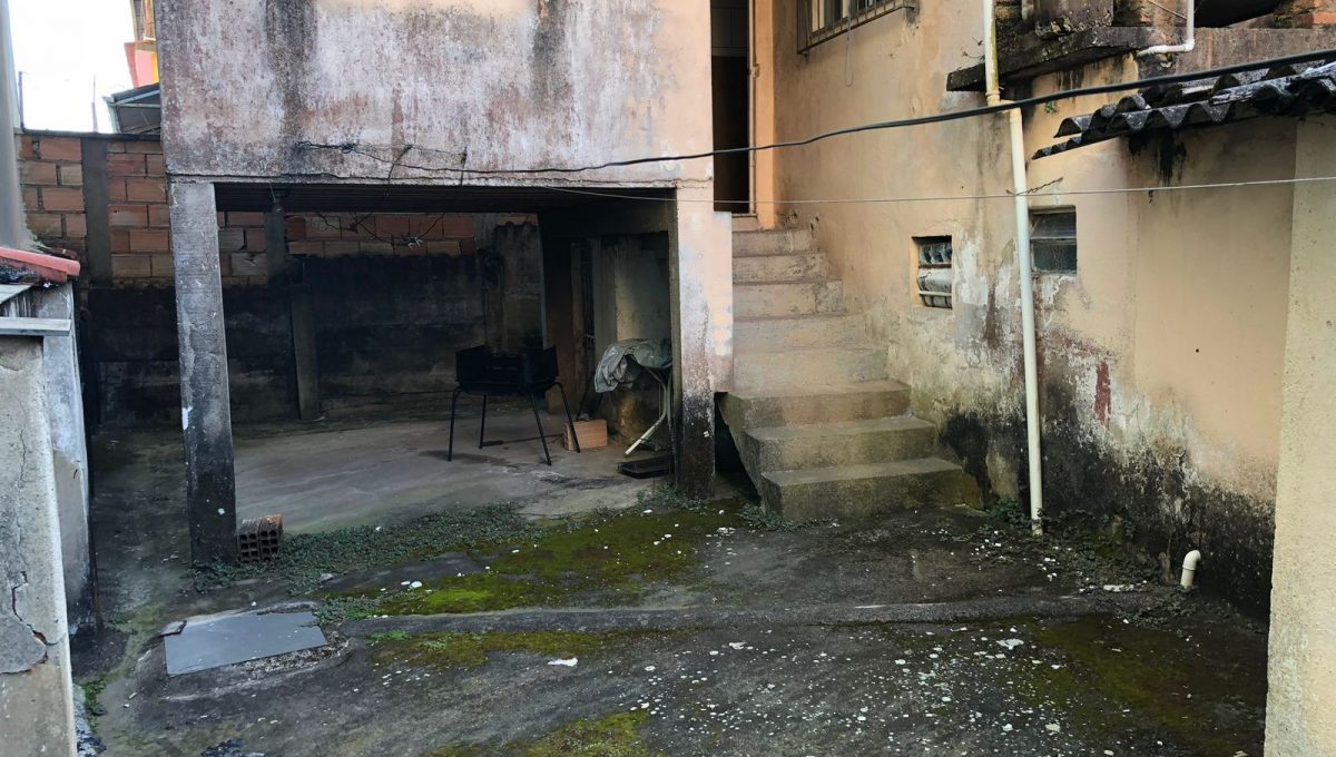 8fa0f721-de0b-4c36-b4a2-59b7c7f65702