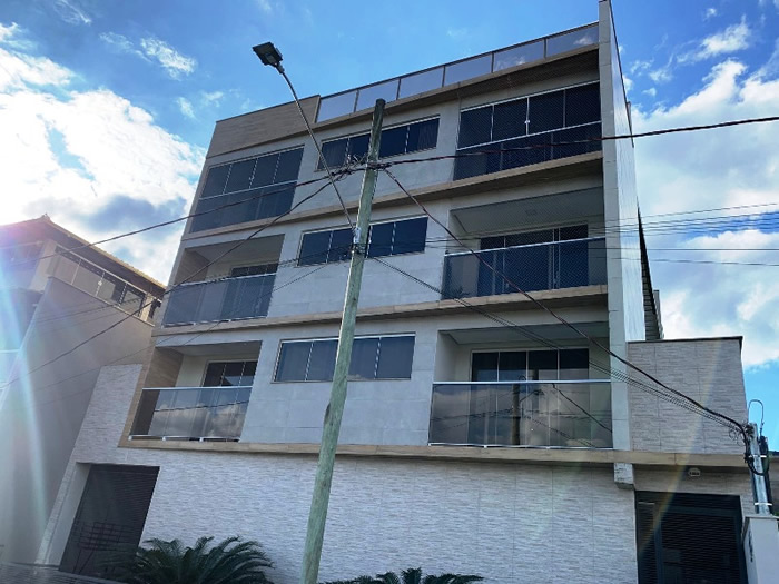 Cobertura duplex em Alfredo Vasconcelos MG – OPORTUNIDADE!!