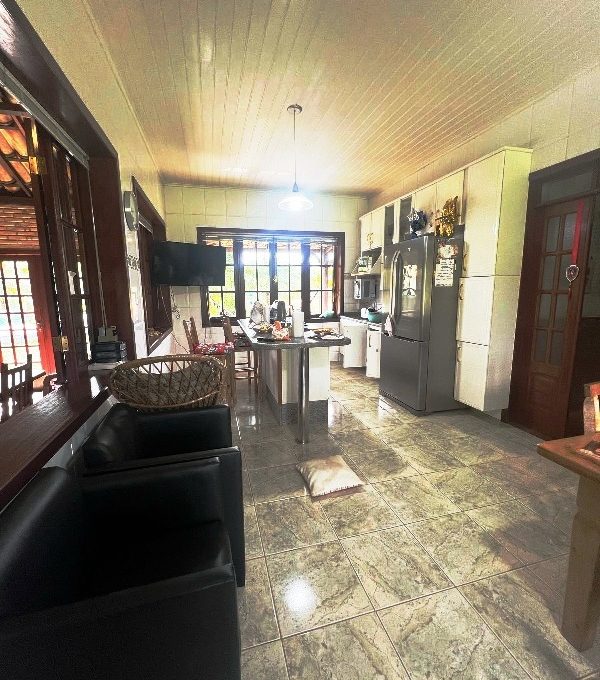 cc33e7b3-31dd-4bd6-83e2-019cb506450b