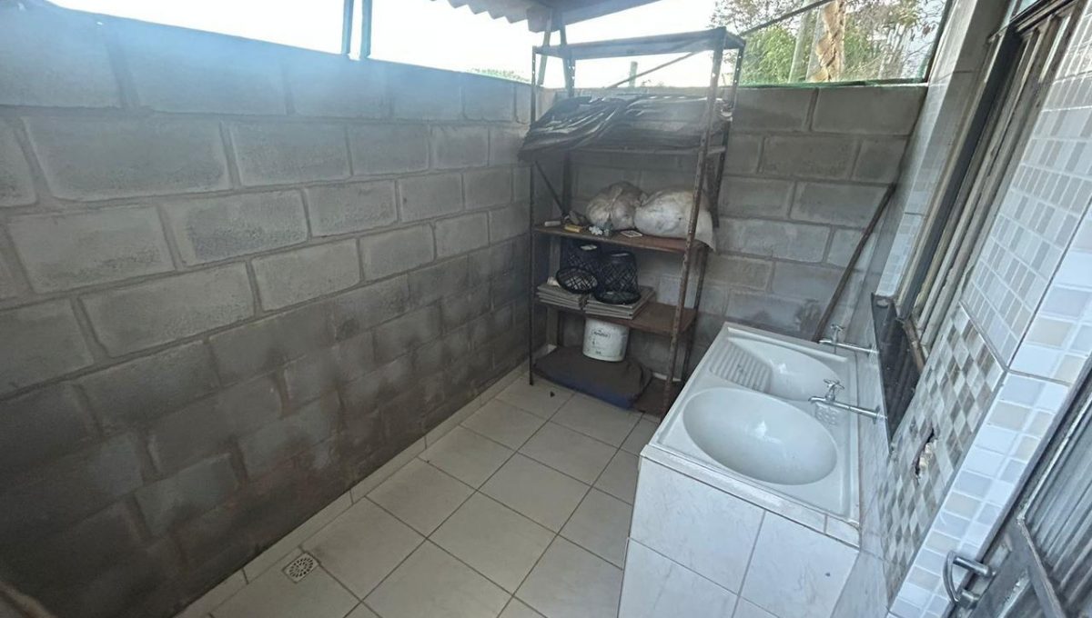 183f9810-42f7-472b-abb4-3402217f6f0c