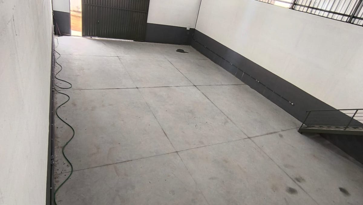 5f9b7dea-1209-4d06-bb25-1e3f5081794f