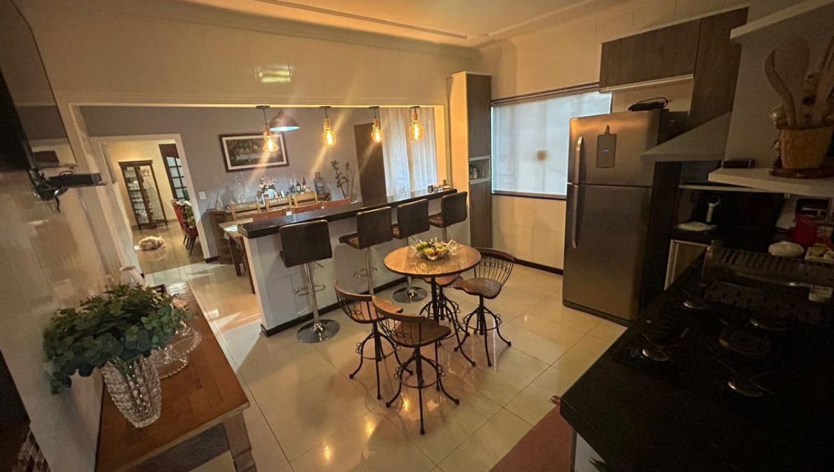 7a2d5106-545c-46ab-815f-88a2a0c51448