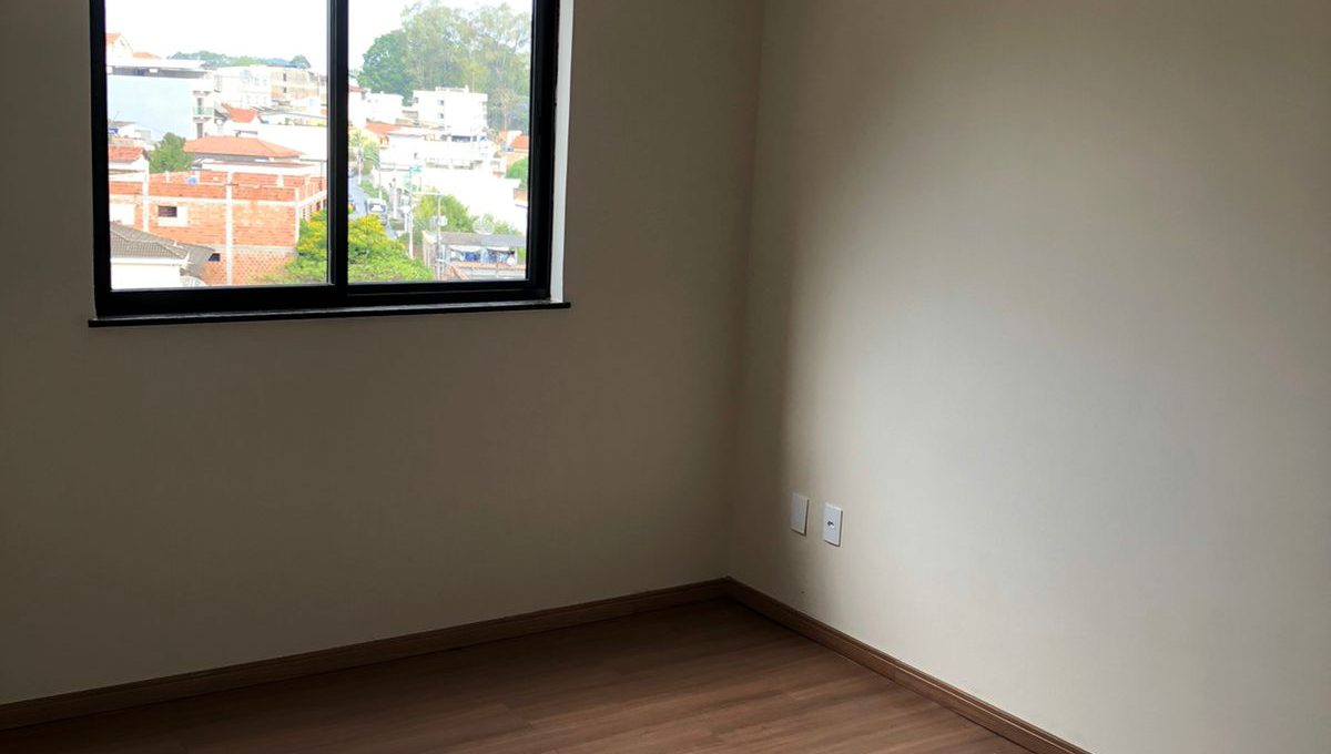 7abab833-722e-42f2-9281-bfc72e98a8f8