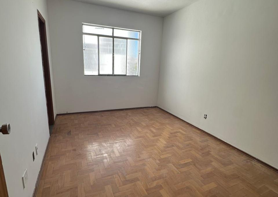 WhatsApp Image 2025-10-01 at 16.00.48 (1)