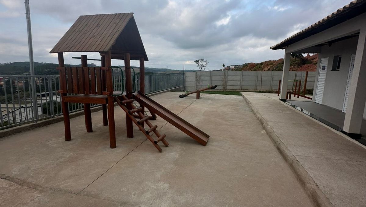 WhatsApp Image 2025-10-08 at 17.15.57 (1)