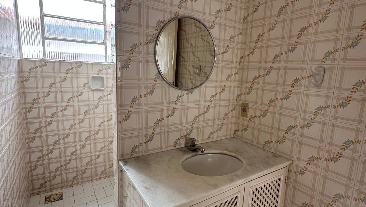 WhatsApp Image 2025-10-13 at 11.35.10 (5)