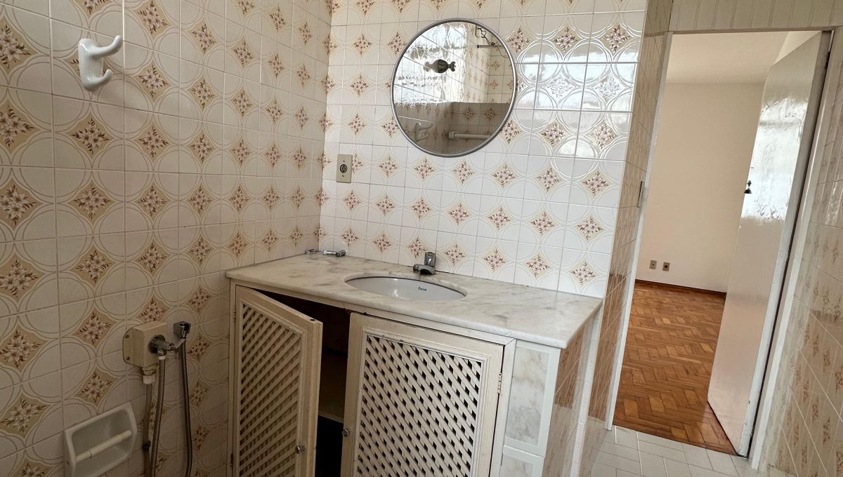 WhatsApp Image 2025-10-13 at 11.35.10 (7)