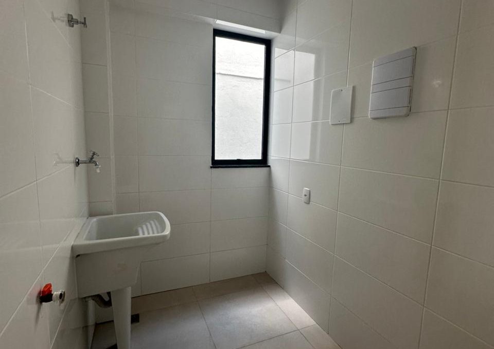 WhatsApp Image 2025-10-17 at 16.19.01