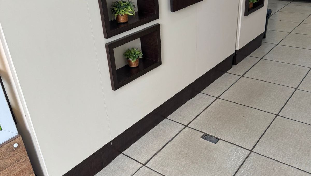 WhatsApp Image 2025-10-23 at 09.32.18