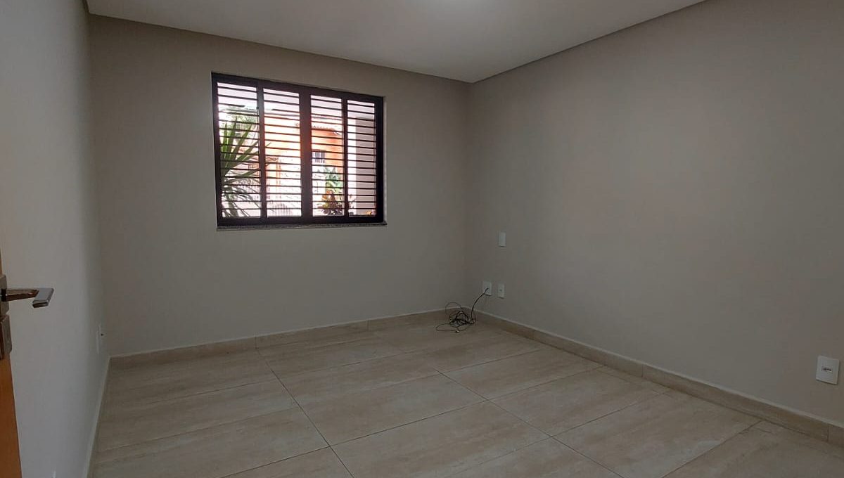 WhatsApp Image 2025-10-29 at 15.00.44