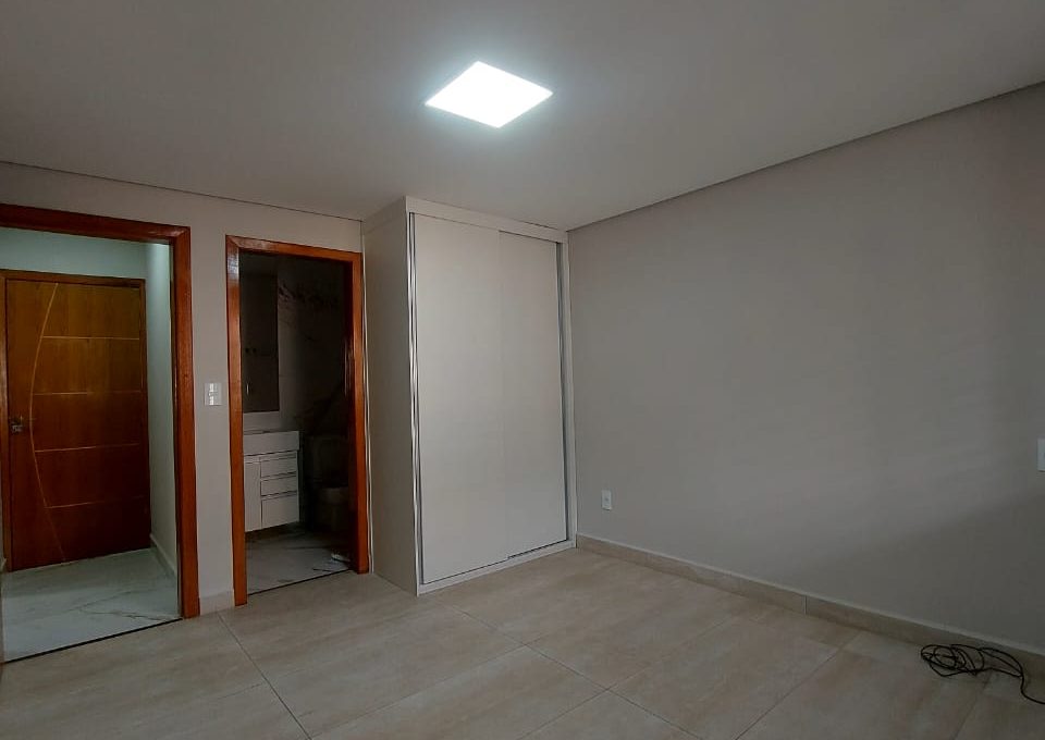 WhatsApp Image 2025-10-29 at 15.00.47