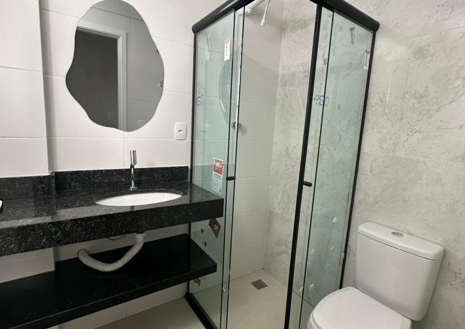 a7913df0-e35d-4aff-b33a-8fc1bef07e1f