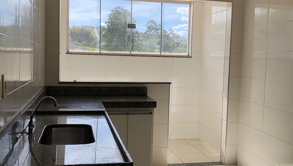 84dadf7b-3f35-4099-9561-c6e0588e15d7