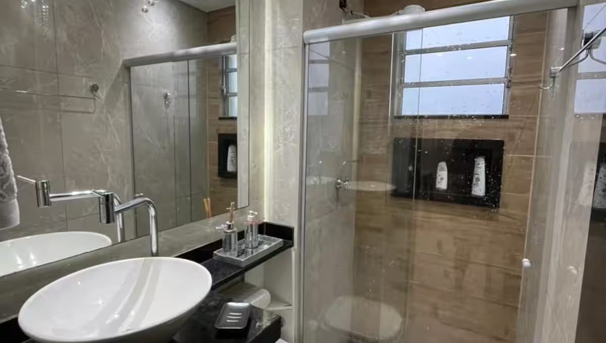 9e0489de-da0e-4259-91c4-a46cc8d95f36