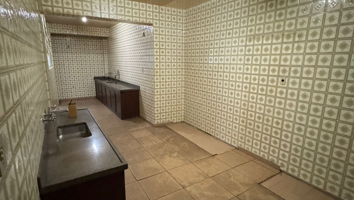 WhatsApp Image 2025-11-17 at 10.27.21 (2)