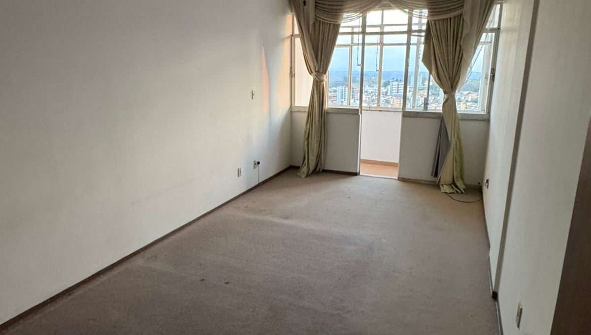 WhatsApp Image 2025-11-17 at 10.27.21 (4)