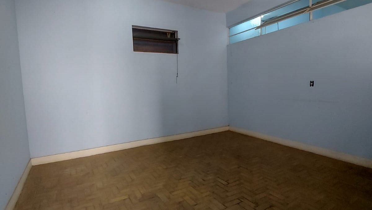 WhatsApp Image 2025-11-28 at 09.24.51