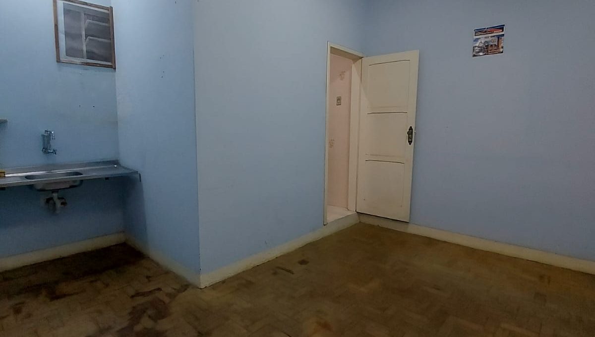 WhatsApp Image 2025-11-28 at 09.24.56