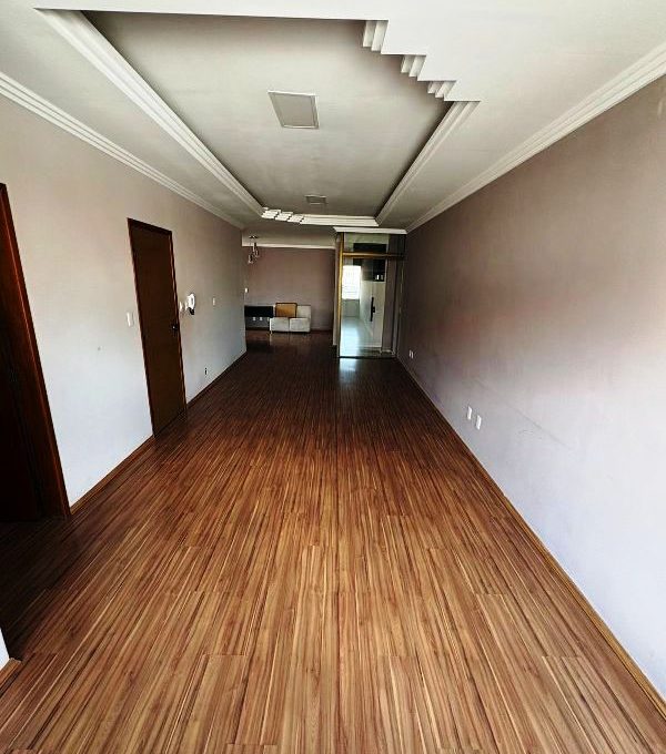 WhatsApp Image 2025-12-12 at 15.39.33