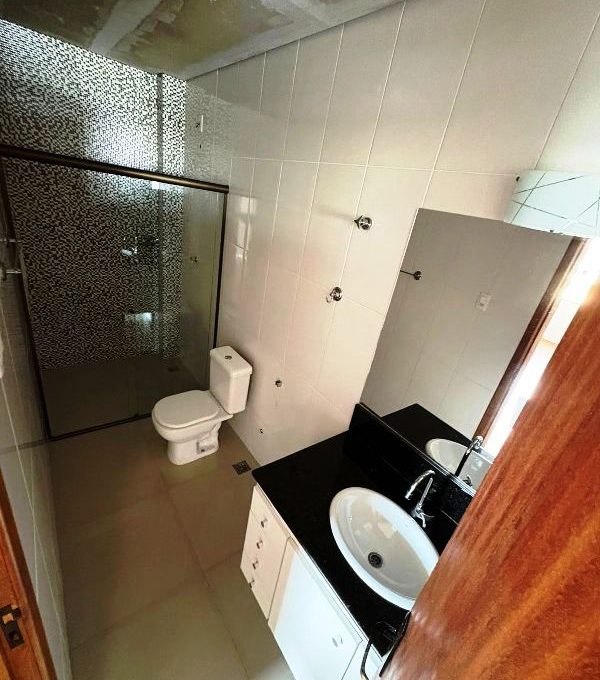 WhatsApp Image 2025-12-12 at 15.39.34