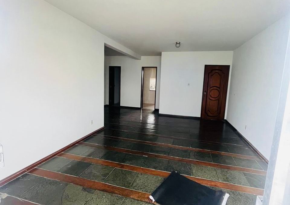 4e192ac1-1ddf-43f5-91d7-2f3eb50b9798