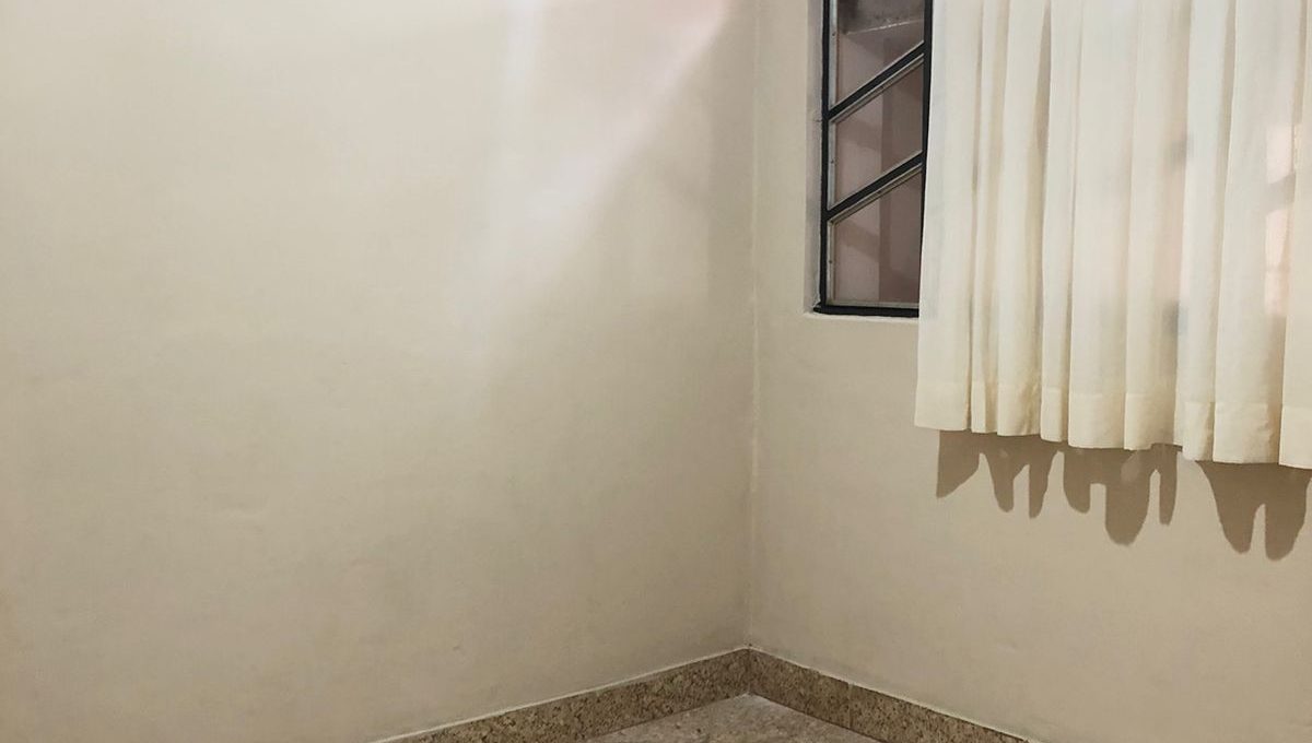 699e976f-0884-42d7-80e7-50dbac7fa115