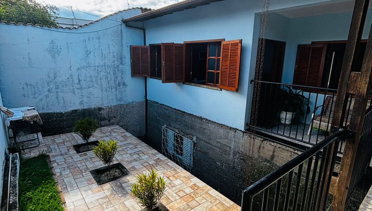 69d125ee-9032-462c-87f6-fcf27a940213