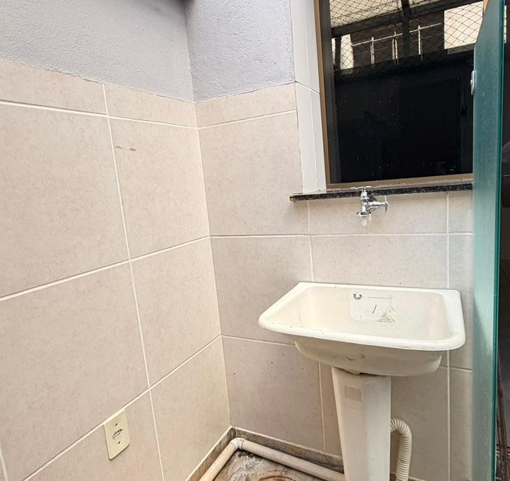 6de9337b-3cb4-49fc-b14b-d277a5284e95