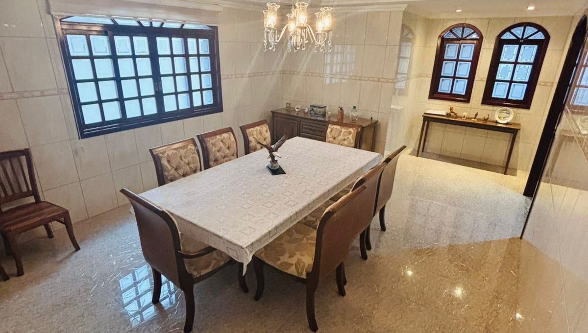 A0841132-B098-4CD4-90C3-BD67F279BB88