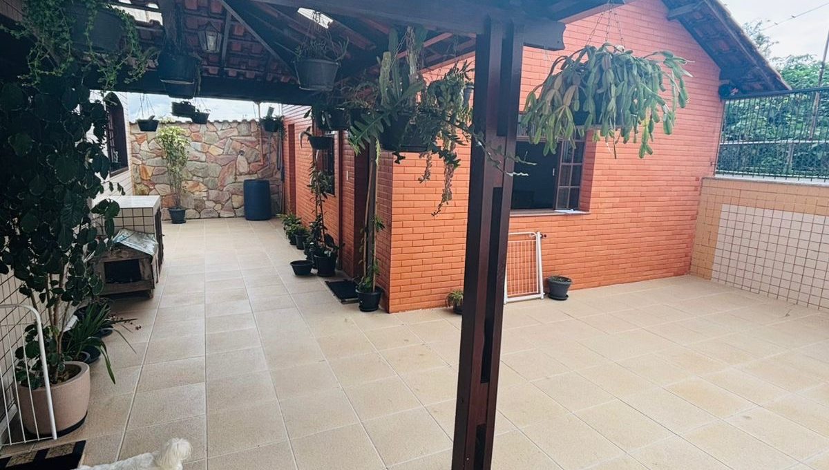 E811B7DA-1D19-4DCA-BD39-5D857221F3B7