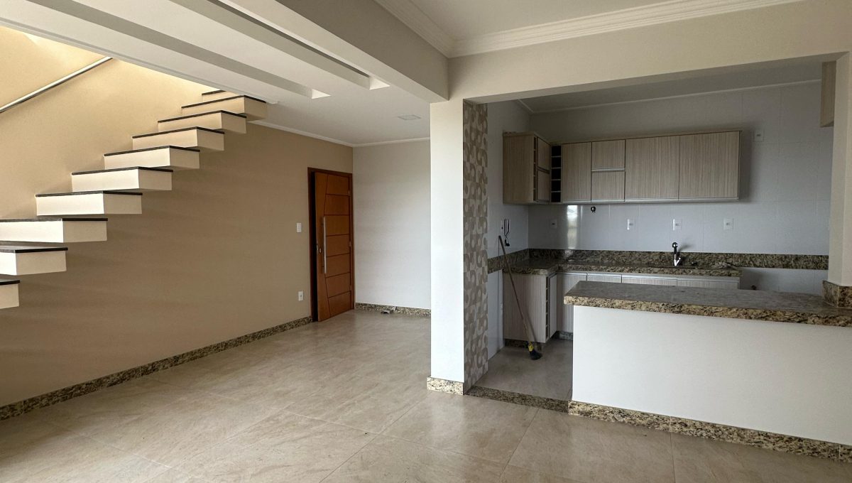 WhatsApp-Image-2025-02-21-at-16.28.32-1 (1)