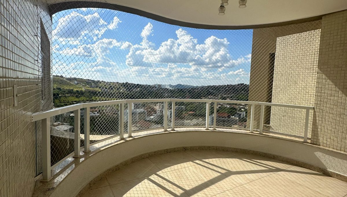 WhatsApp-Image-2025-02-21-at-16.28.32-3 (1)