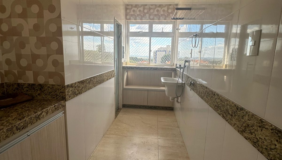 WhatsApp-Image-2025-02-21-at-16.28.33-1 (1)