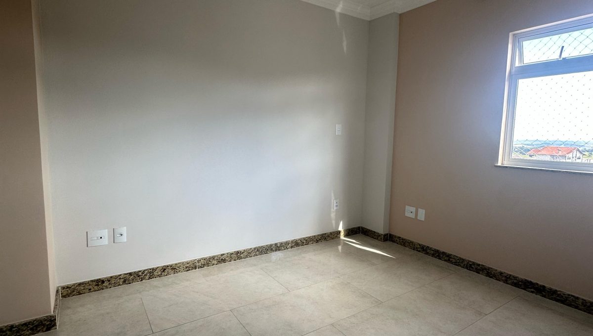 WhatsApp-Image-2025-02-21-at-16.28.34-1-1 (1)