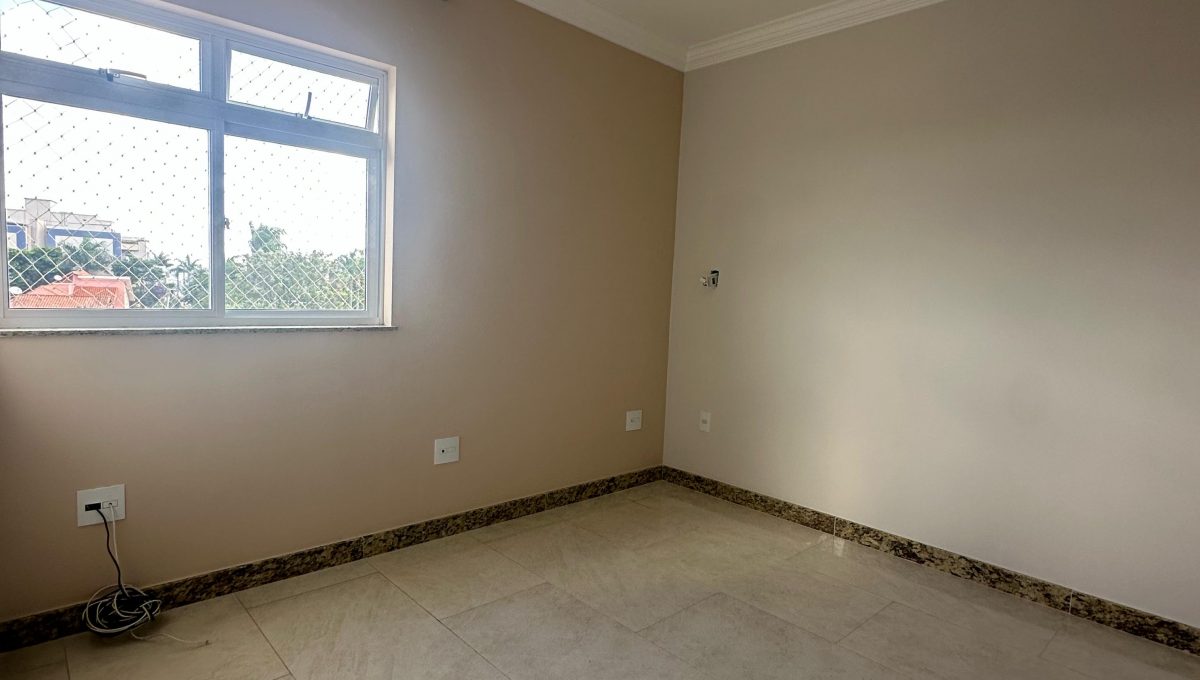 WhatsApp-Image-2025-02-21-at-16.28.35 (1)