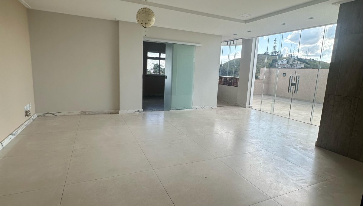 WhatsApp-Image-2025-02-21-at-16.28.36 (1)