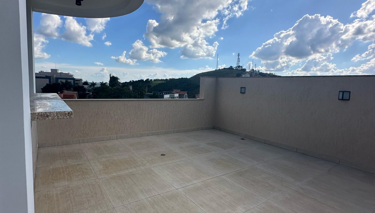 WhatsApp-Image-2025-02-21-at-16.28.37 (1)