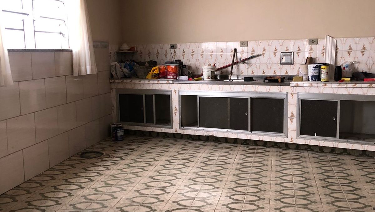 dbbb01f9-a572-4e0a-9d62-ab4d698f9105