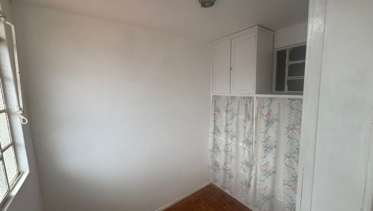 e5b1bce9-a73c-444e-9bee-1a6770492f8b