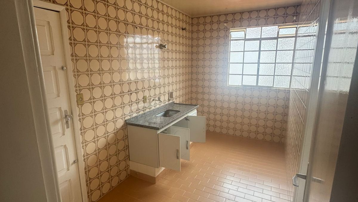 ee8044c9-3497-4a49-9de0-c37081a21681